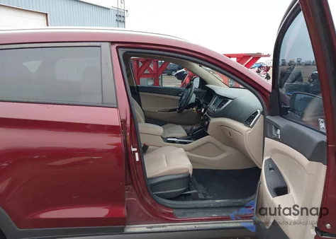 2016 Hyundai Tucson Se z USA, uszkodzony, nr VIN KM8J33A43GU196514